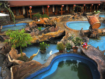 第一且唯一的世界溫泉之都,其實就在中國,價格實惠,游客也少