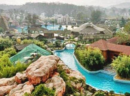 金孔雀溫泉旅游度假村