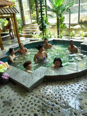 開心工作!快樂生活!宜都古潮音洞,三峽龍洞一日游,上午學習!下午游山玩水泡溫泉!快樂無比!