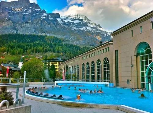 冬天去歐洲泡個(gè)溫泉也是旅行的一部分